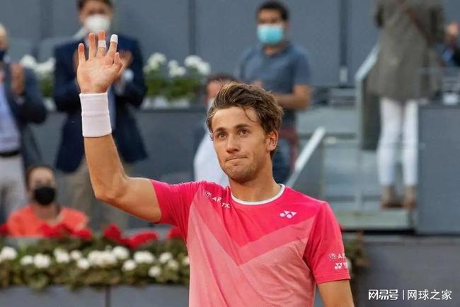 伊萨克的加 伊萨克的加