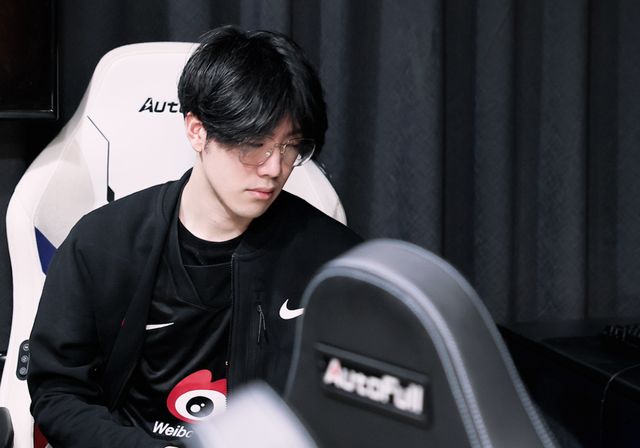 向皇马新星 向皇马新星